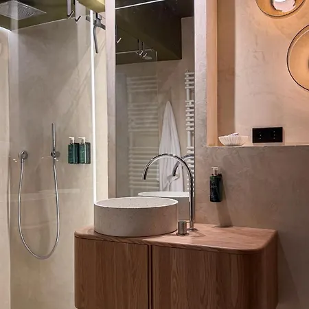 Inside - Retreat - Private Sauna Apartment